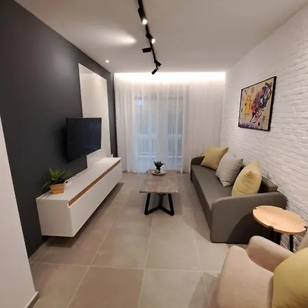 Pleasant Stay Kavala Exterior photo